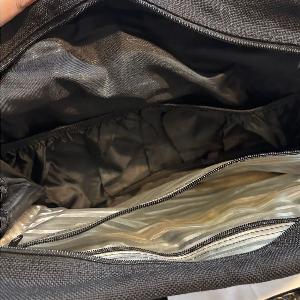 Crew 3 by Travelpro USA Black Carry-On Luggage Shoulder Bag (Good Condition)